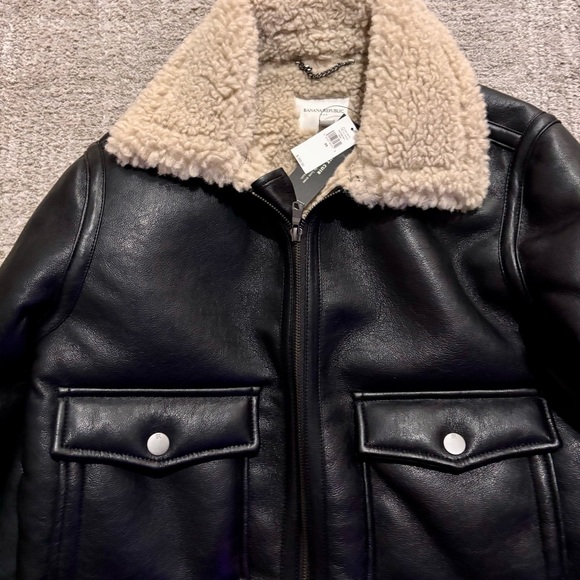 Banana Republic Women’s Faux Shearling Vegan Leather Bomber Jacket NWT Size XS - Picture 6 of 8